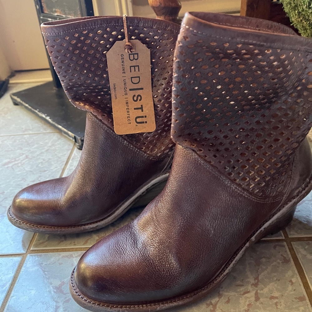 Bed Stu Countess Brown Perforated Leather Wedge Ankle Boots Size 10